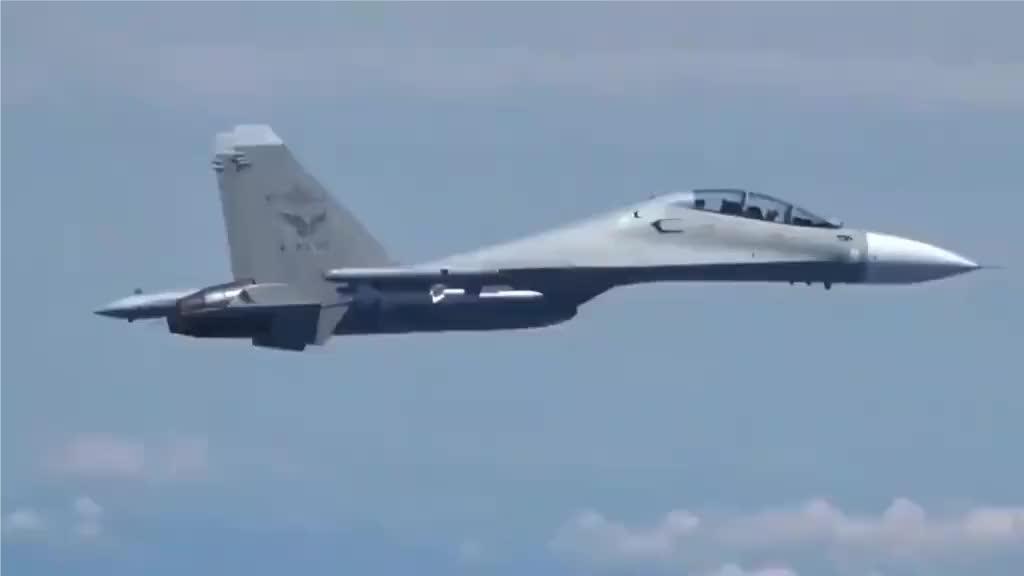 委瑞内拉望中国出手，勿战美国？听毛主席怎么说。