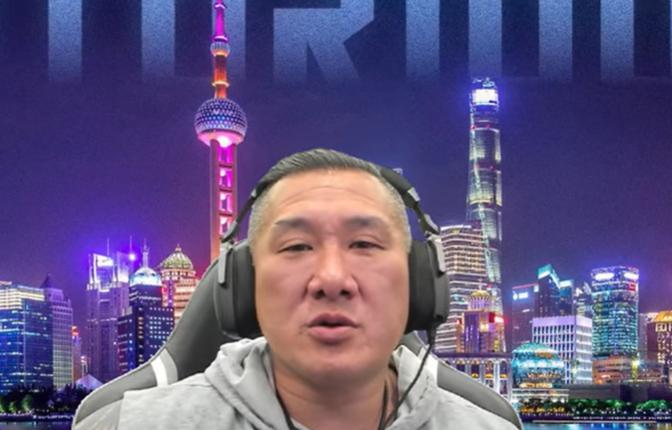 退役少将‘导弹堵船’神论引爆全网：馆长三杯热水烫穿‘台独’智商税