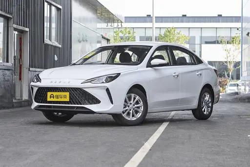 同样6万多，买新荣威i5还是二手荣威i5GT？我会这样选 很多人看荣威i5，