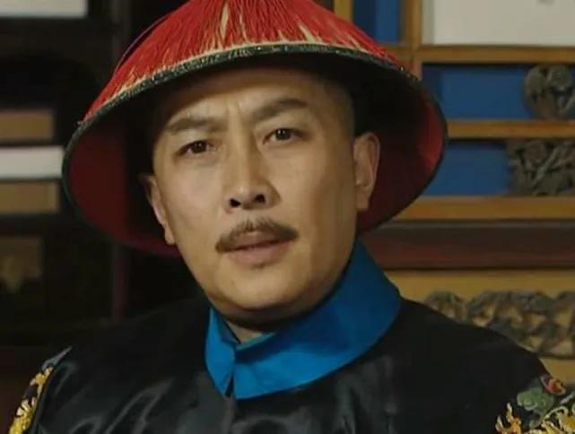 今日话题：雍正为什么能在九子夺嫡中胜出？？？网友甲：有人说雍正是父凭子贵，因