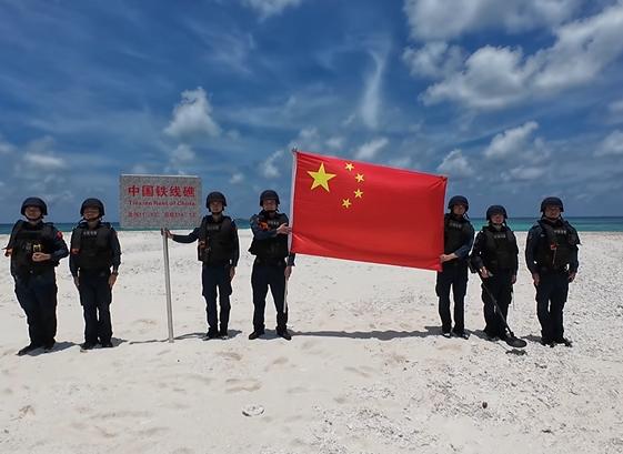 5月3日，中国海警在南海铁线礁展开了一次果断有力的主权执法行动。 我国海警执