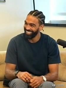 文总大赞老詹！文森特谈詹姆斯：“跟勒布朗一起打球的感觉真的很爽。”“只要