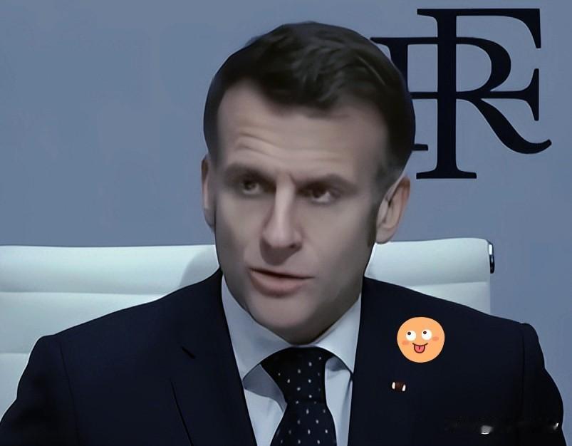 法国总统马克龙今天（北京时间4月25日）在希腊访问时表示：“我们应该避免仓促采取