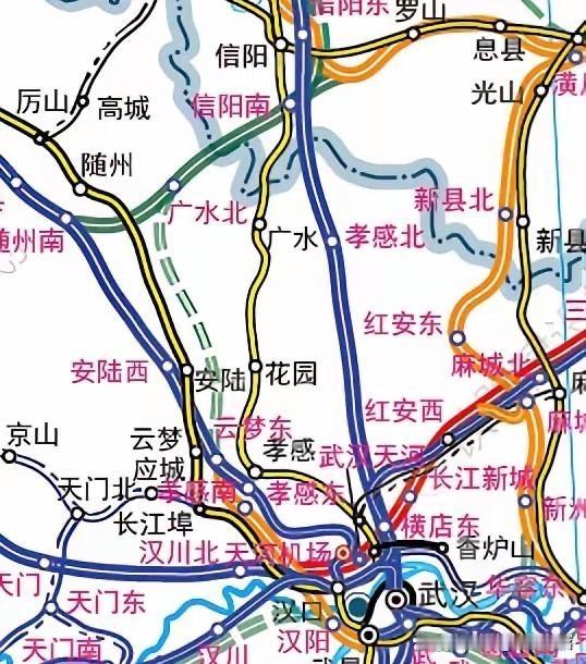 全国“反向高铁站”天花板，孝感北站与西安南站堪称难兄难弟！孝感北站：挂孝感