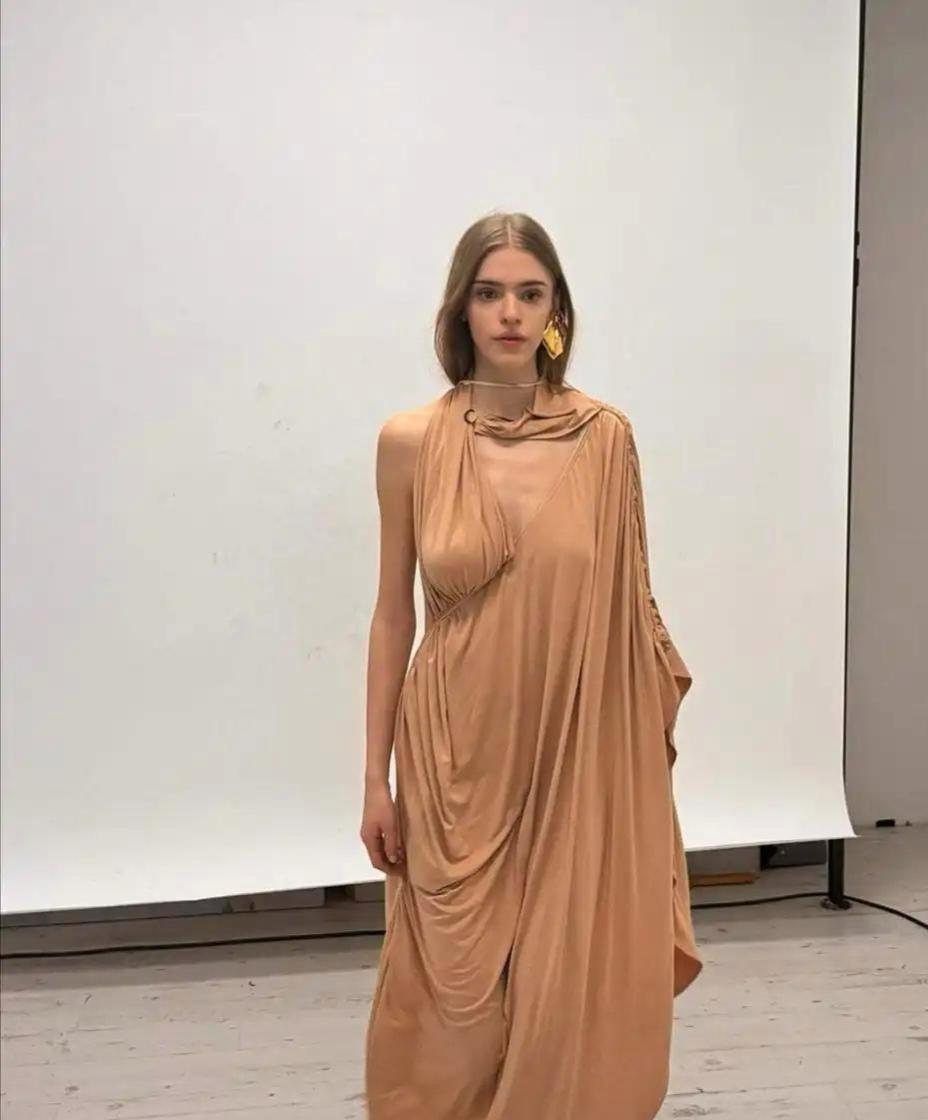 不是只有高跟才性感