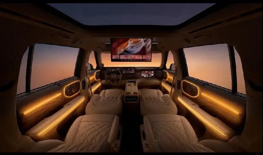 早在去年，关税大战如火如荼的时候，上汽集团因不愿透露电芯配方，遭欧盟严惩，被加征