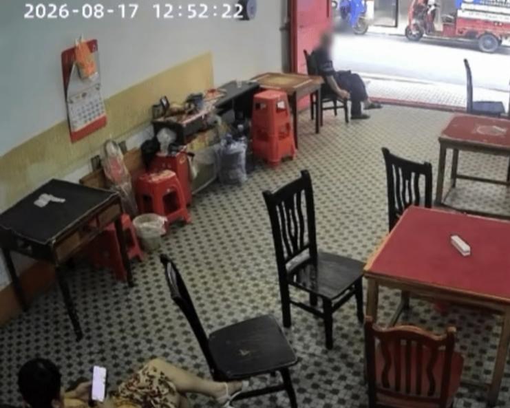 看了衡阳这家涉事小店的完整视频，一直好奇，为何不见老者家属索赔的依据是什么？