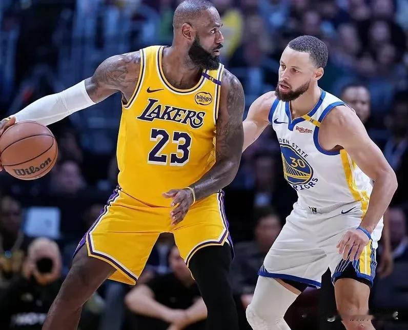 难以置信！随着NBA最佳阵容公布，我发现3个不可思议！NBA官方于今日正式公