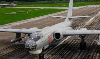 谁敢动轰-6？中国立体防空网警告：无人机偷袭等于自取灭亡！