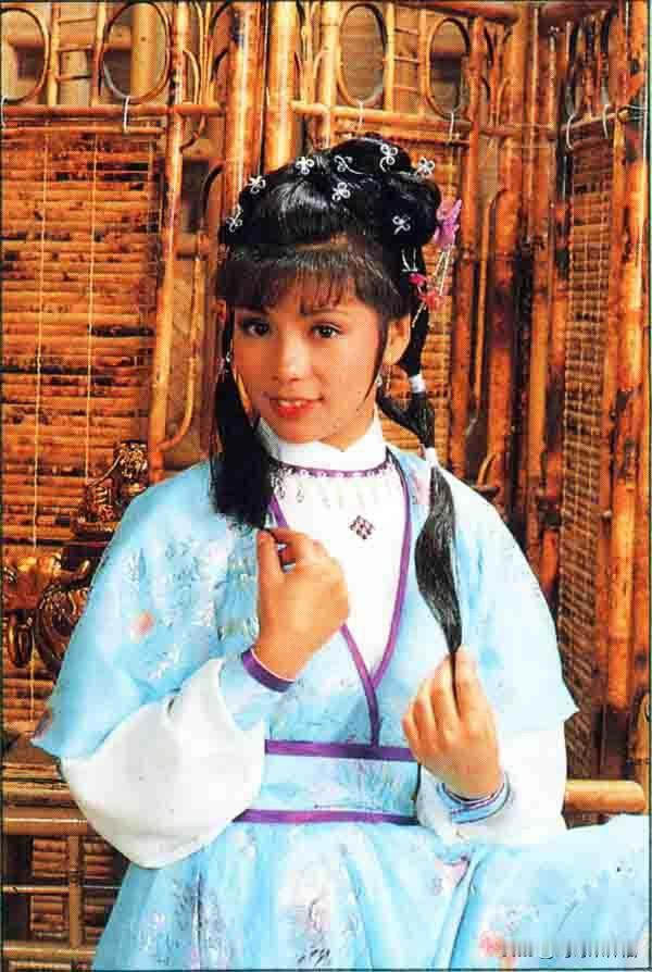 🎆永远的翁美玲」俏黄蓉无人替代她把黄蓉演活了。不是演，是她就是那个从书里