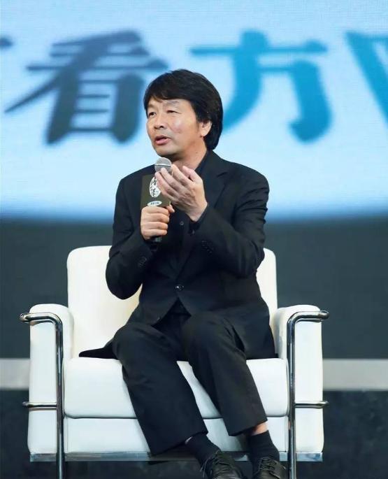 北大才子刘震云有句惊世之语，直击现实，让人听完沉默许久：“靠病人赚钱，医院做到了