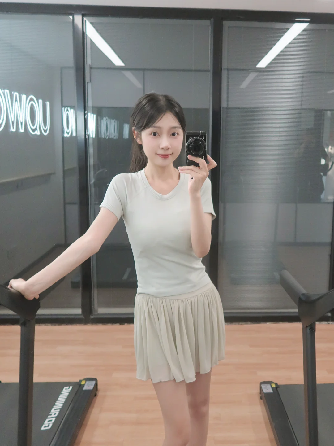 见人不如健身🏋️‍♀️