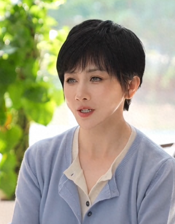 孙菲菲容貌变化背后：库欣氏综合征而非整容