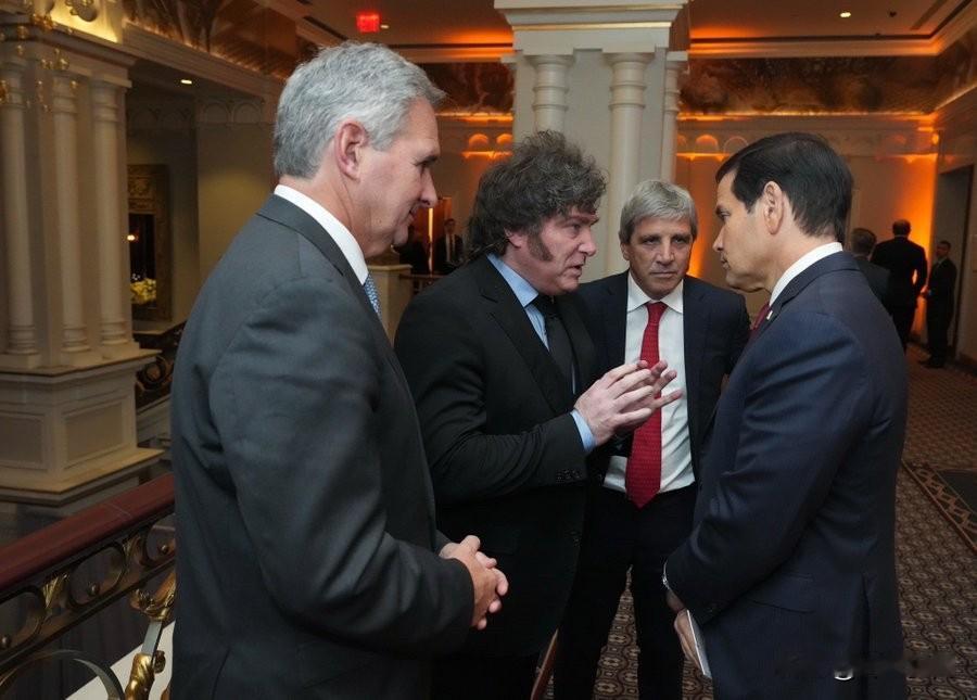 美国务卿卢比奥：“很高兴今天在纽约见到阿根廷总统哈维尔·米莱。我们的双边