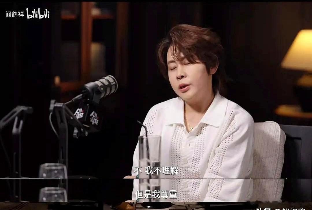 王濛后悔上浪姐这事，藏不住了。主持人阎鹤祥问她：“后悔吗？”王濛连想都没想：“