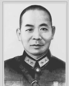 吴石其实事发后按常理死不了，他是参谋次长，顶头上司周至柔并不想他死，负责审判他的