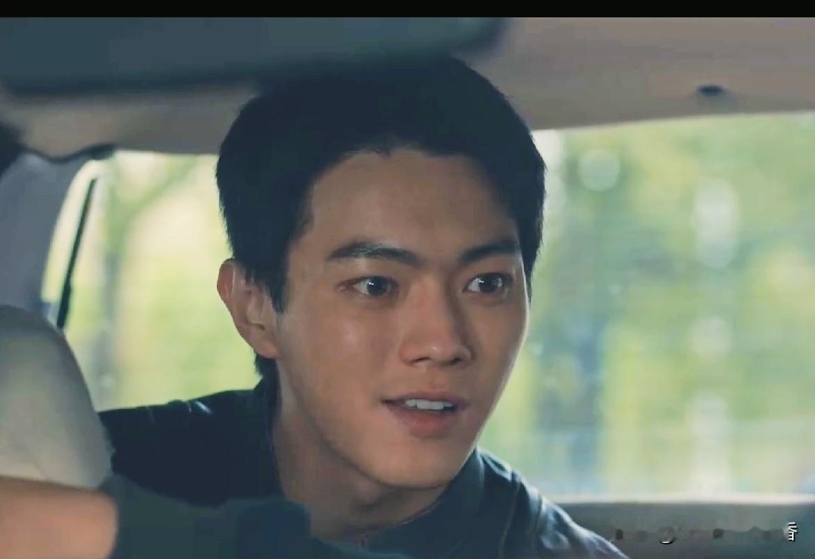 电视剧《方圆八百米》最新剧情中，霍开明（涂松岩饰）找到了焦玉芹（张逗逗饰），