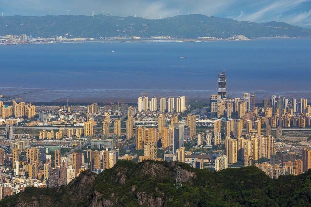 这是网传最新版全国人均消费支出排名前10的县级城市，被浙江省包揽。1.温州市乐