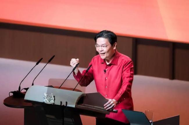 新加坡总理用中文喊话，不会说中国话后果很严重8月23日，新加坡总理黄循财在国
