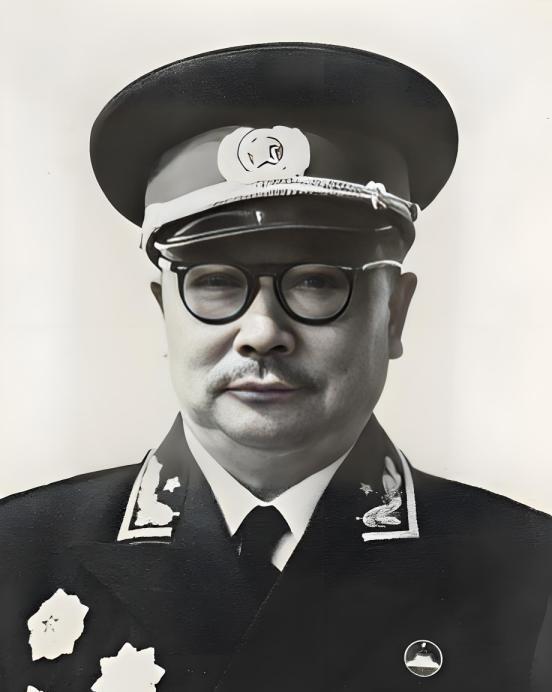 1949年毛主席远赴苏联，离开前特意叮嘱李克农：等我一离开北京，你须把一人给我秘