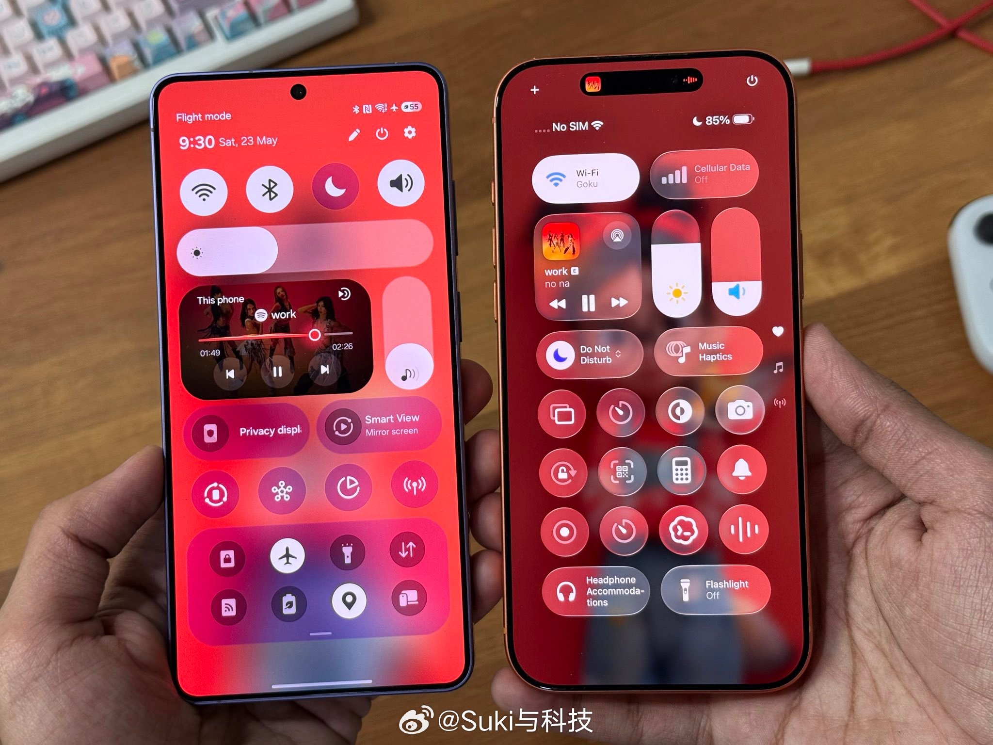 左边是什么手机操作系统？左边其实是三星OneUI，但第一眼真的很容易误以为是