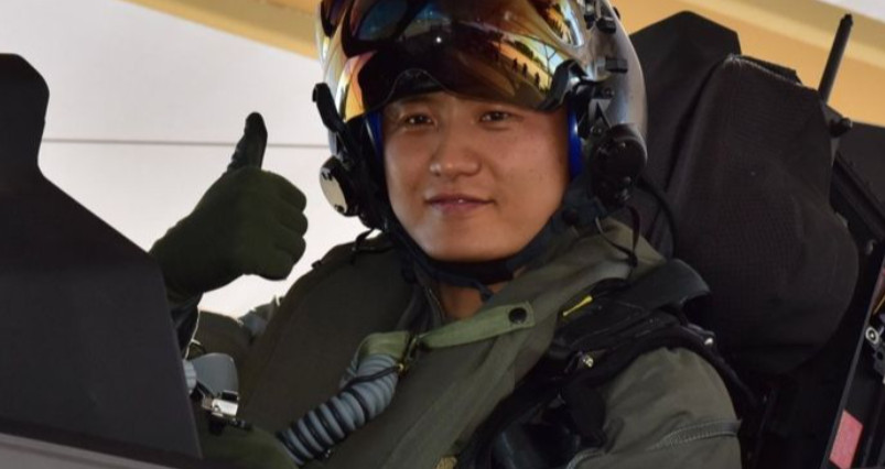 韩国飞行员谈F35A起飞流程,称中方网友猜测大都错误,但有一个很准确!最近有位韩