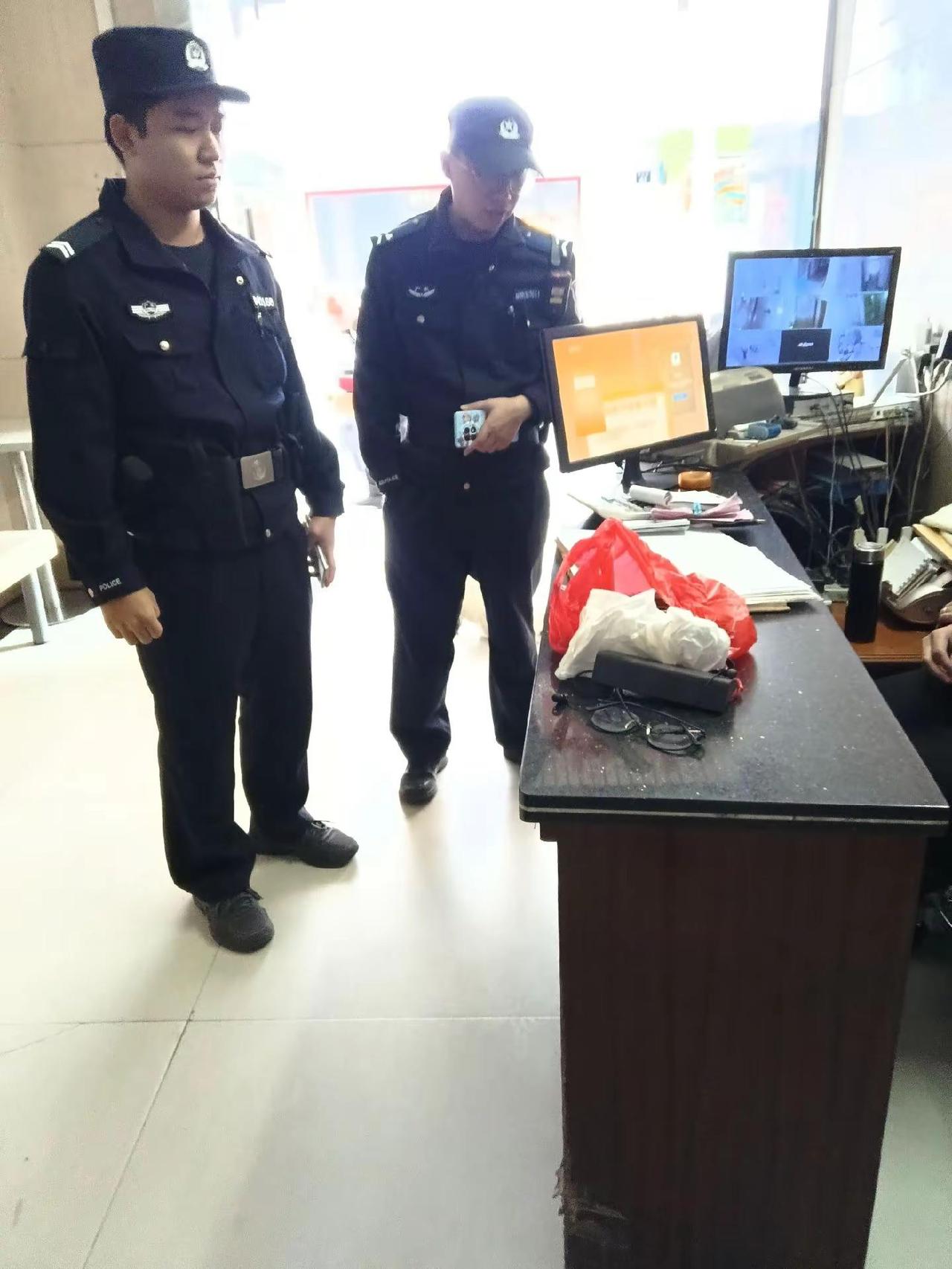 昨天晚上我喝多了，来了两个民警。。。