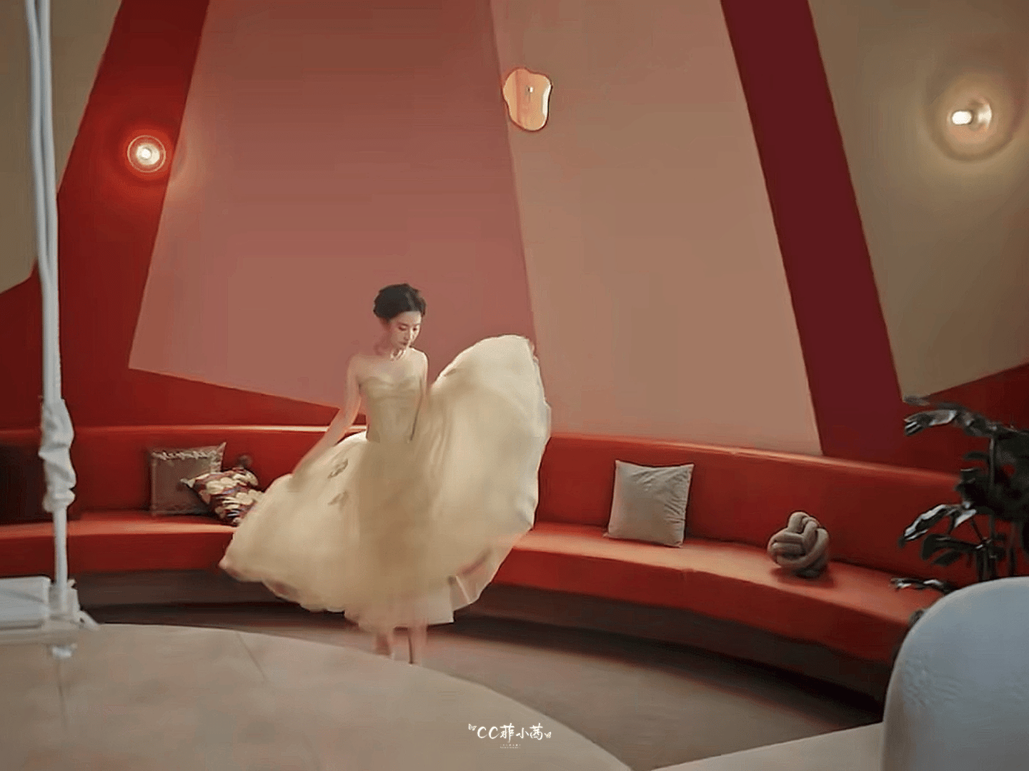 ▷刘亦菲×德芙𝐃𝐨𝐯𝐞|晚睡的我被代言人的美颜暴击·刘亦菲·