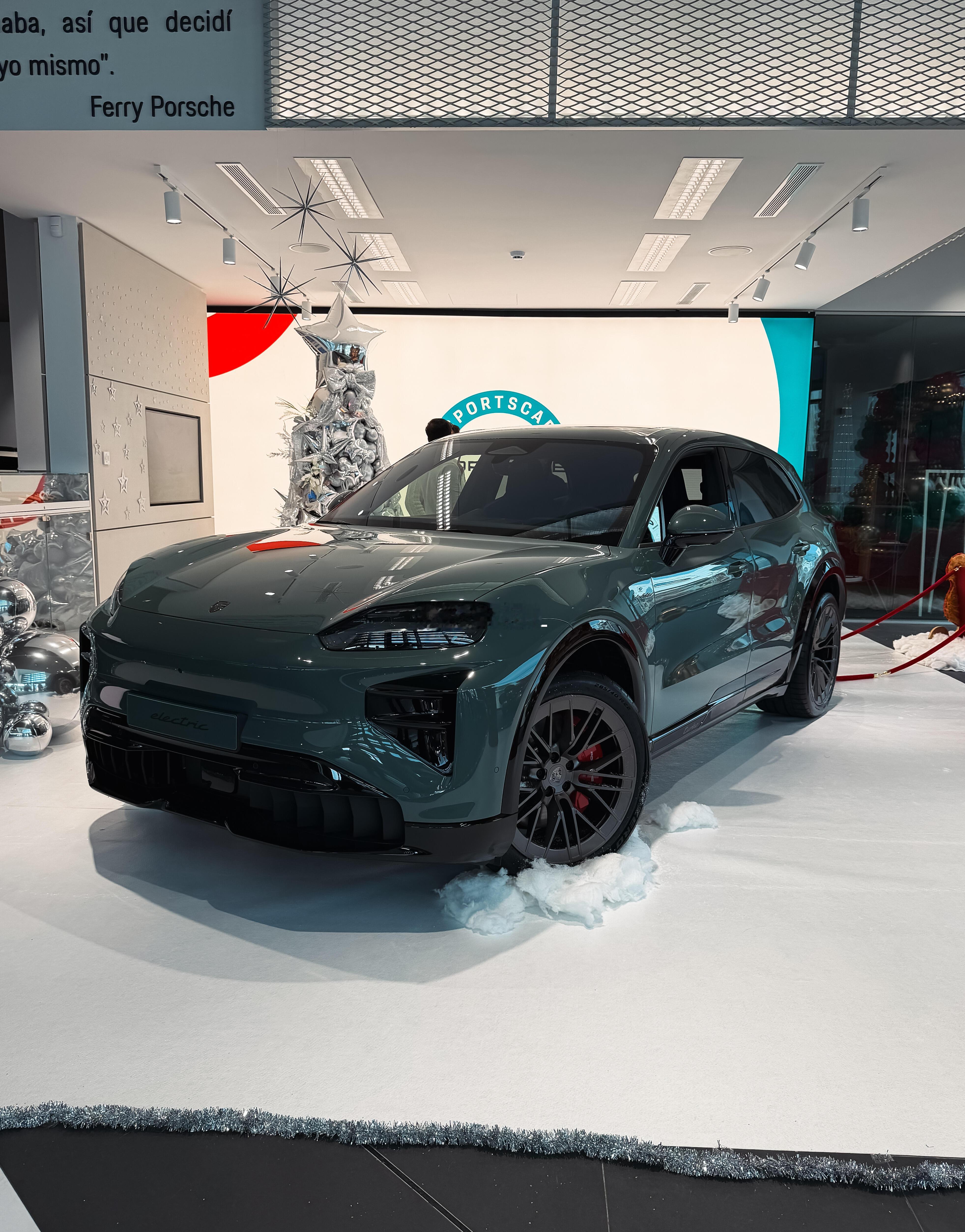 1156匹的大馒头，新势力的设计把卡宴未来十年改款都给造出来了纯电卡宴现在也设