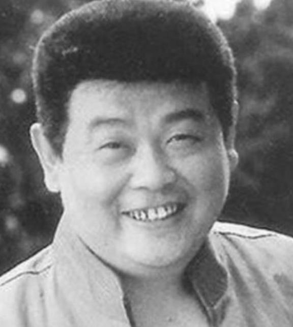 2005年，演员傅彪患上癌症，冯小刚给了200万，张国立给了40万，然而，葛优却