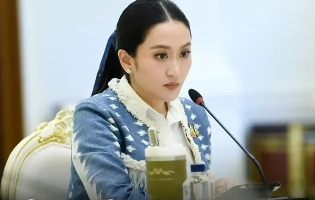 洪森眼下恐怕已经彻底失去了通过谈判解决冲突的窗口。曾经与他关系微妙的他信家族，如