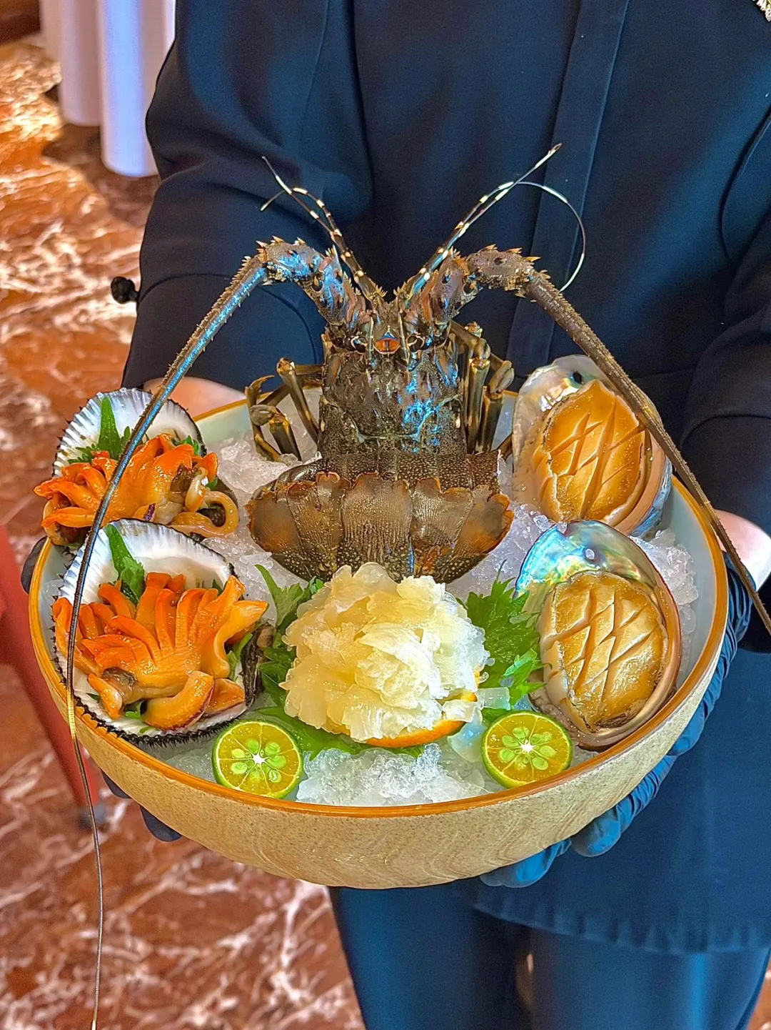 没人告诉我港式海鲜火锅这么好吃啊！！！