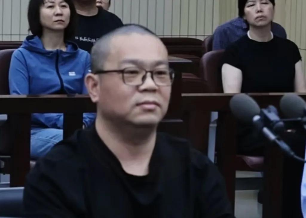 看了白天辉临走前那半小时的细节说实话，后背真是一阵发凉。这