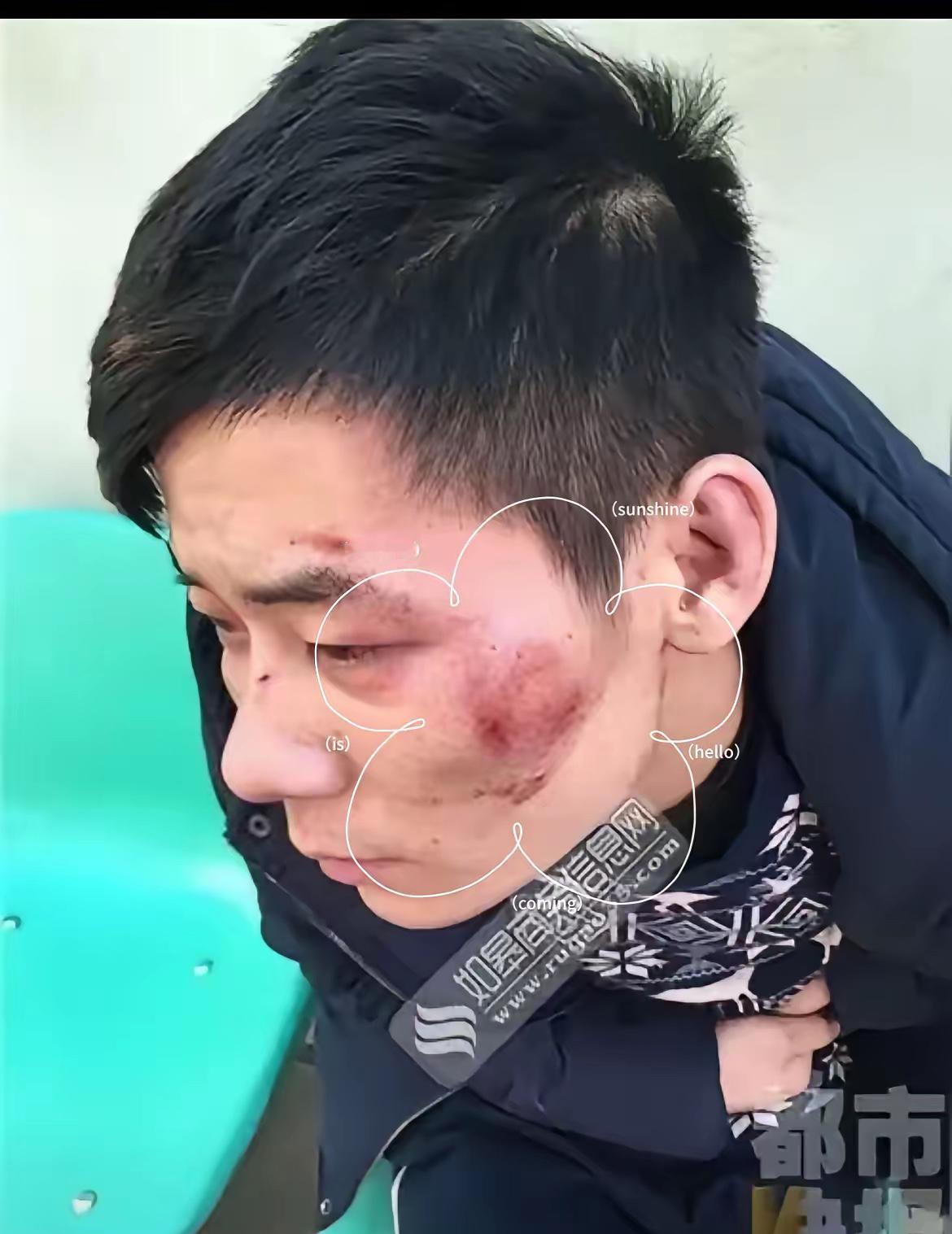 大半夜被人追打，直接往武警营门跑。这哥们儿算是把“绝境求生”玩明白了。​5月1