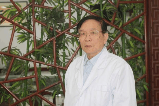 吃错食物扁平疣就“白治”了? 专家解读水果谣言说, 这样吃就好了