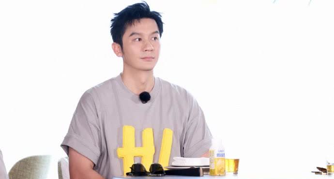 终于明白李晨为啥不怎么拍戏了！并非缺资源，也不是没演技，而是他现在估计