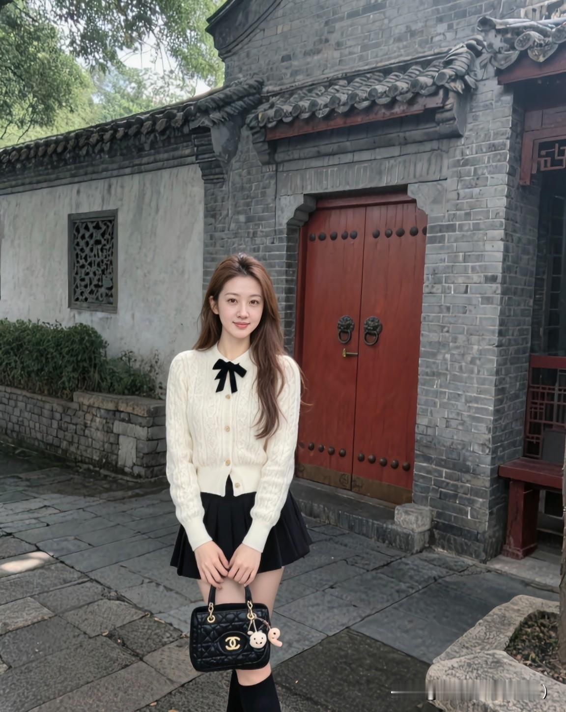 好男人，对于女人而言，并非遥不可及的完美。更看重的是那份实在与可靠，遇事