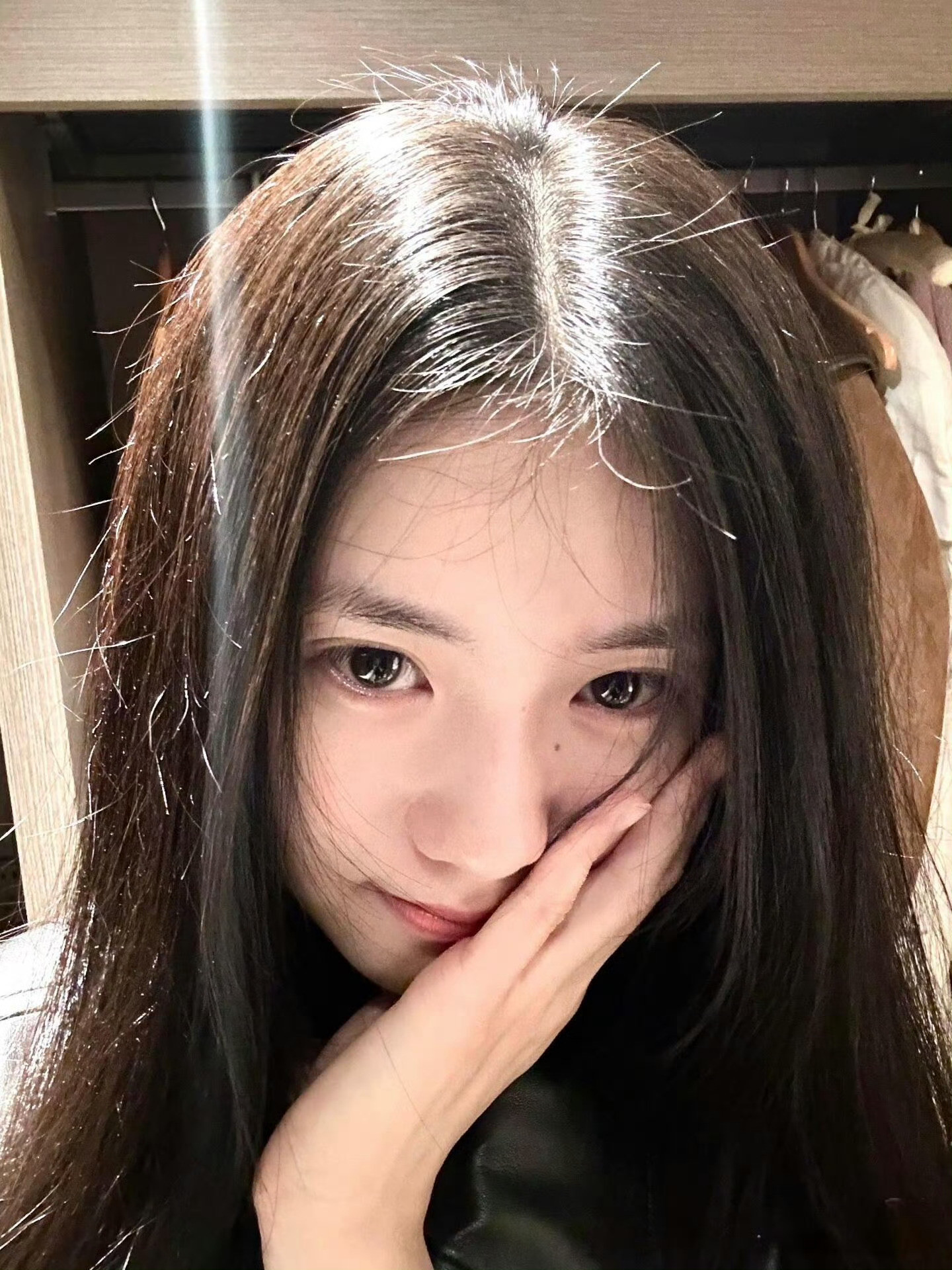 比世界上任何一款美瞳都要闪的存子原生瞳….✨