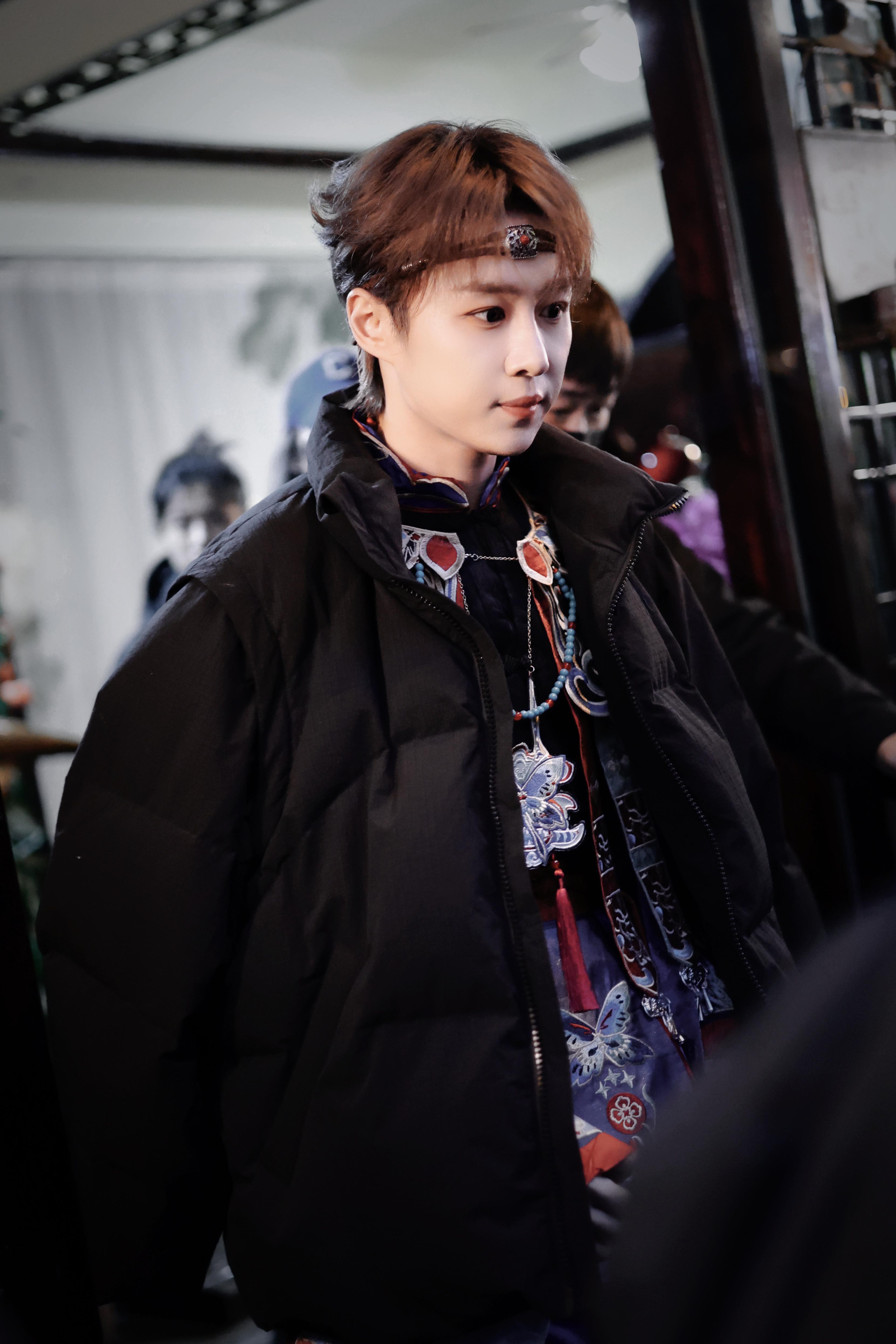 卓沅💜卓沅的心动日常让花成花，让树成树，我们要学会接受生活中的不完美，做