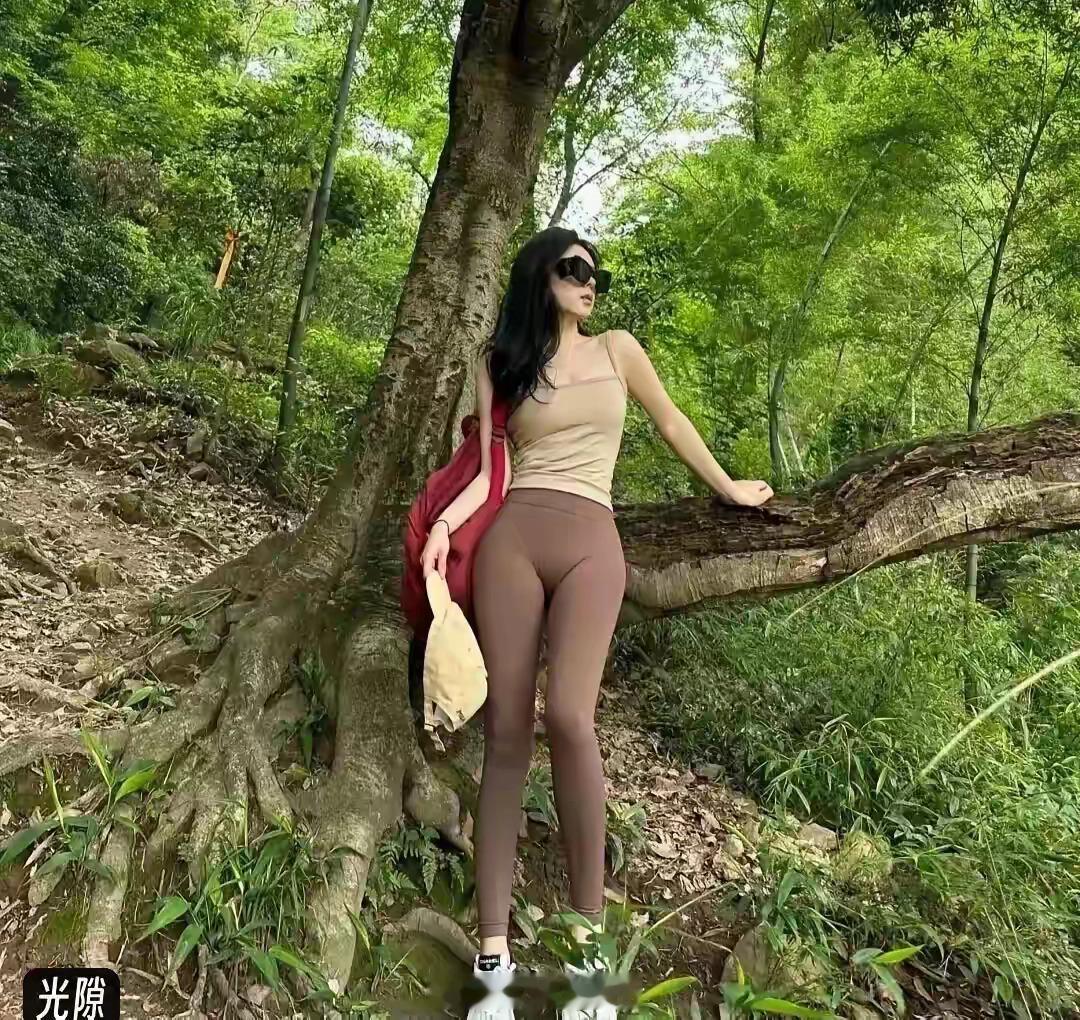 周末爬山系列之梧桐山栈道。