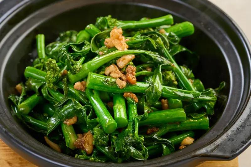 腿脚无力别慌！四道高钾菜，中老年肝肾好腿脚有劲腿脚发软别硬撑！这4道日常菜