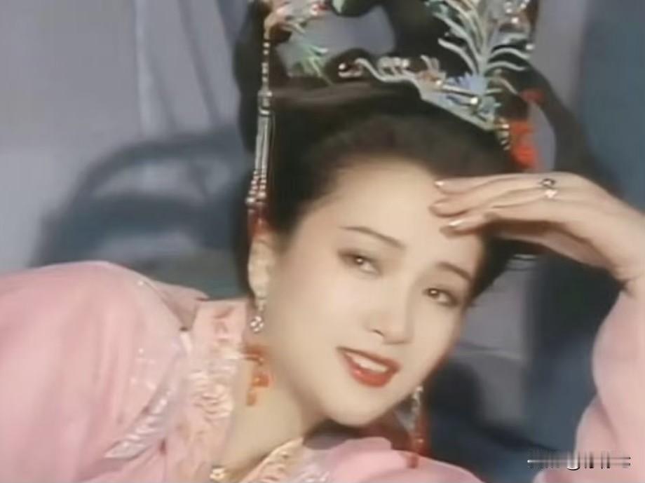 61岁何晴病逝💔演遍四大名著的古典第一美人，把怜怜、小乔活成了一代人的青春古