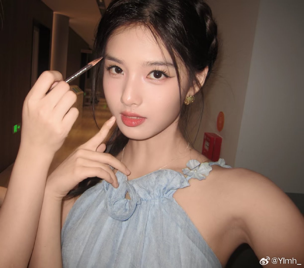 #艾米#+♡跟你比的话宇宙很一般啊#艾米#​