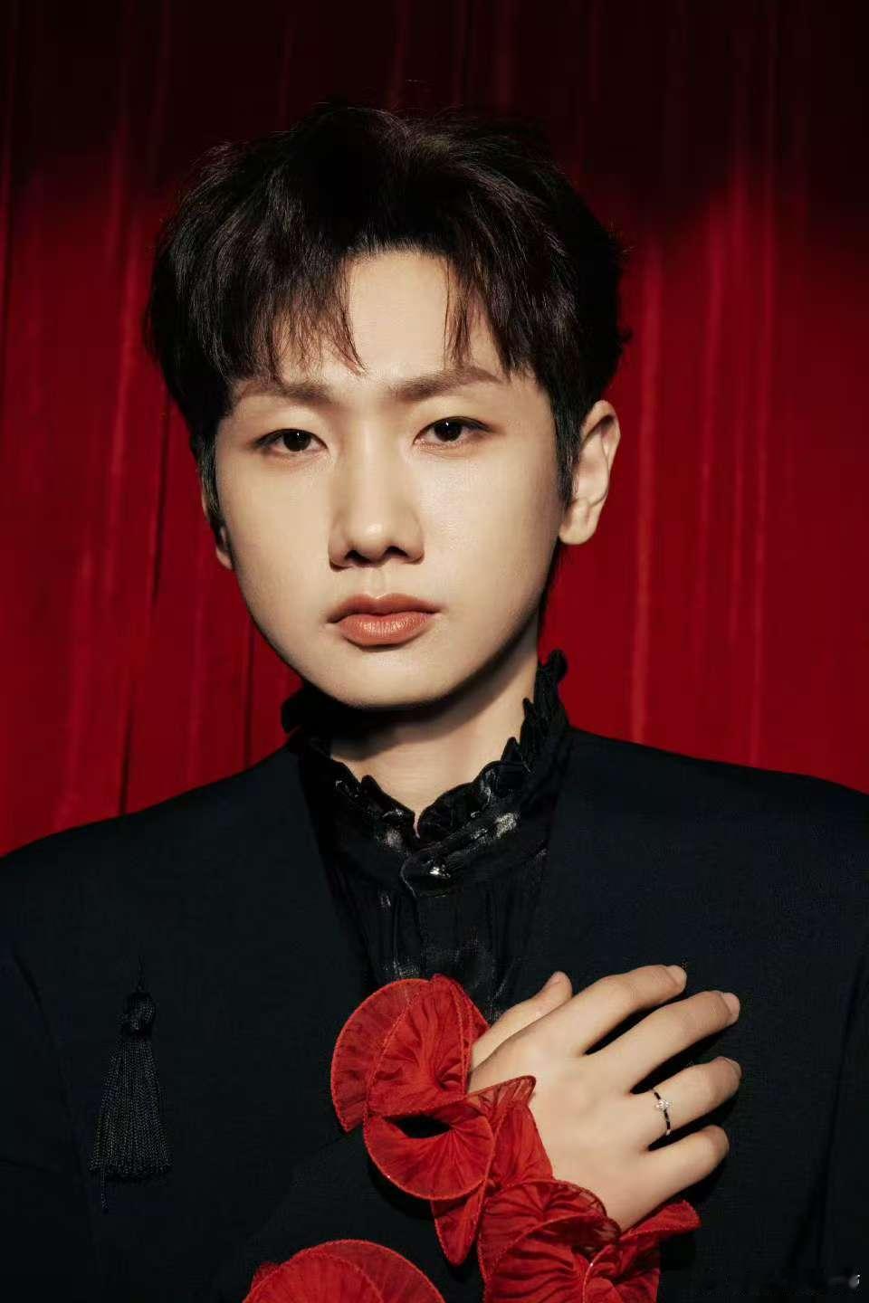 汪苏泷台州首个想看破百万演唱会谁懂啊！汪苏泷承包台州首个百万想看演唱会！三场吸引