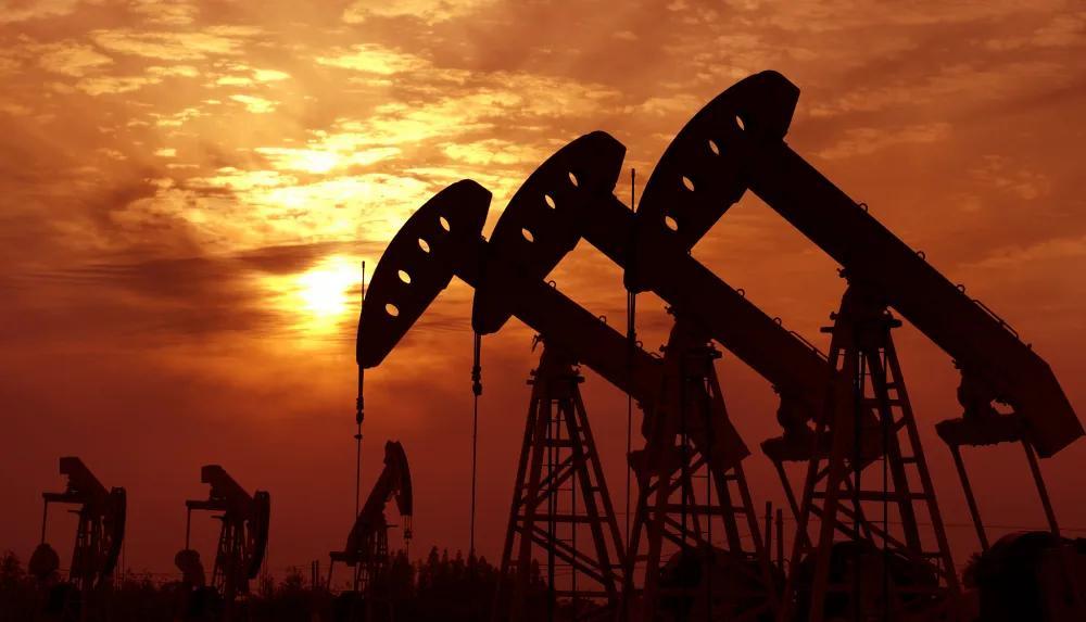 2026年4月29日，霍尔木兹海峡被封，全球油价疯涨，好多国家都慌了，通胀直逼头