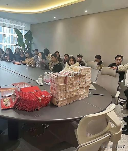 重庆一公司发致歉信，员工以为要降工资，结果却涨了！🤯事情发生在重庆，美心集