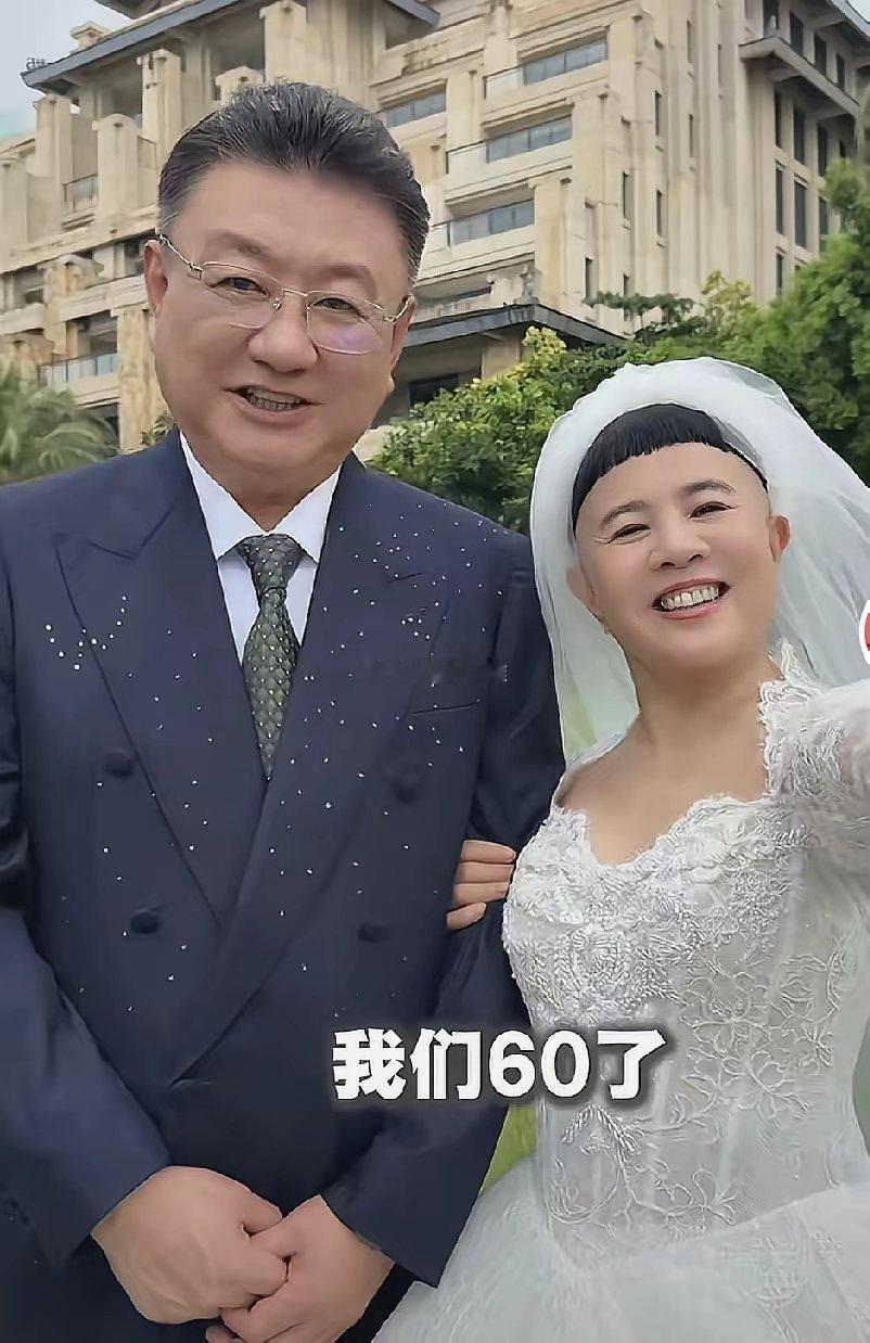 当年坐在黑白电视机前看大风车的我也40岁了