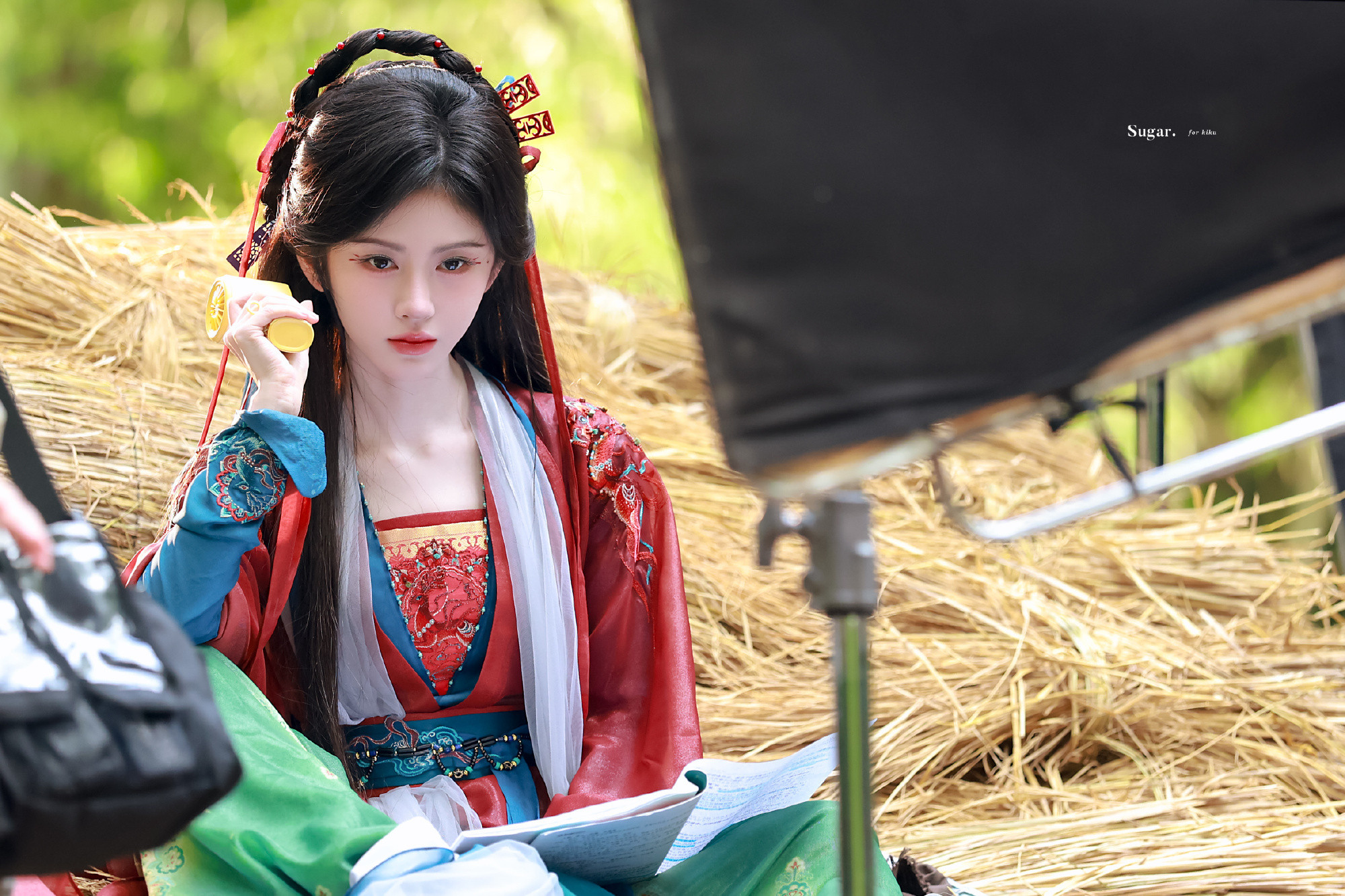 *造型01｜🌺🥢🌹“红衣师姐”鞠婧祎苏绿夏