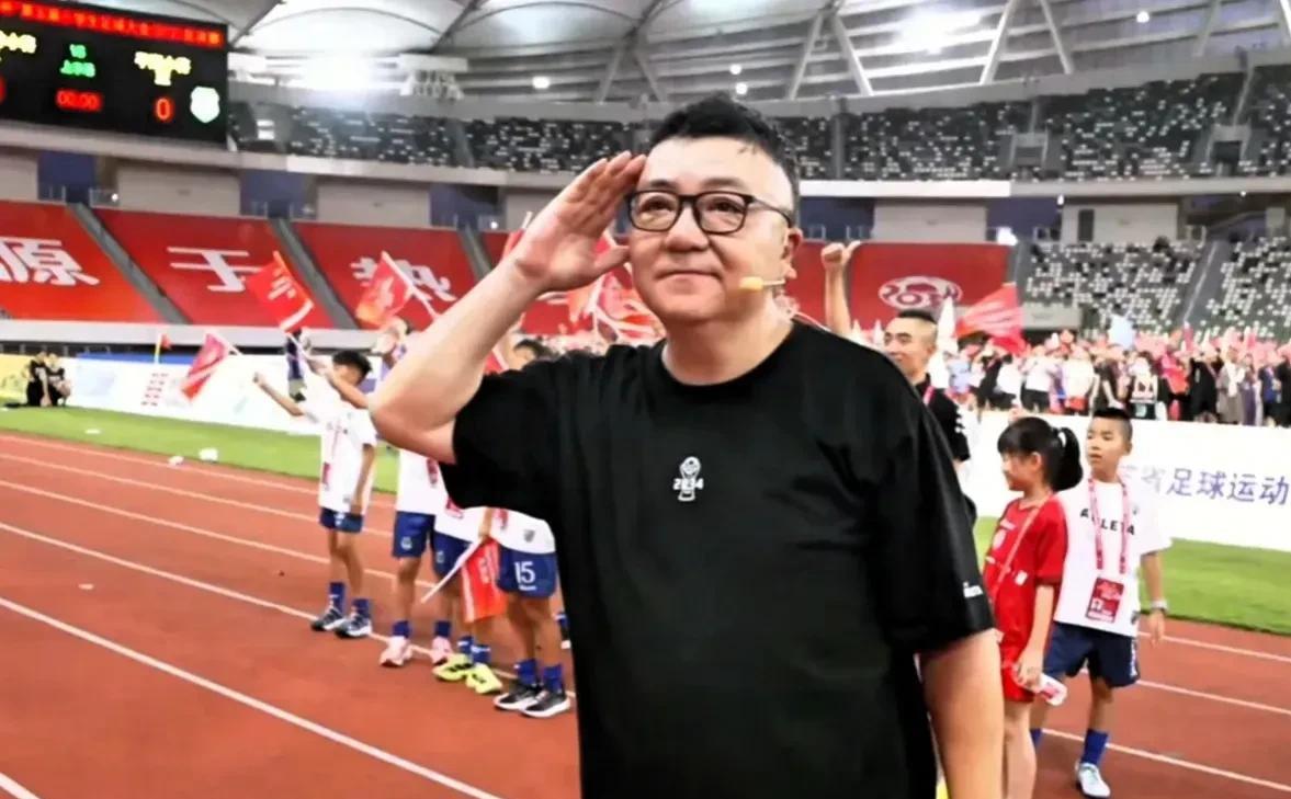 董路说：“孙继海搞青训花了3000万，这个我比不了。但是他培养出来的好苗子，