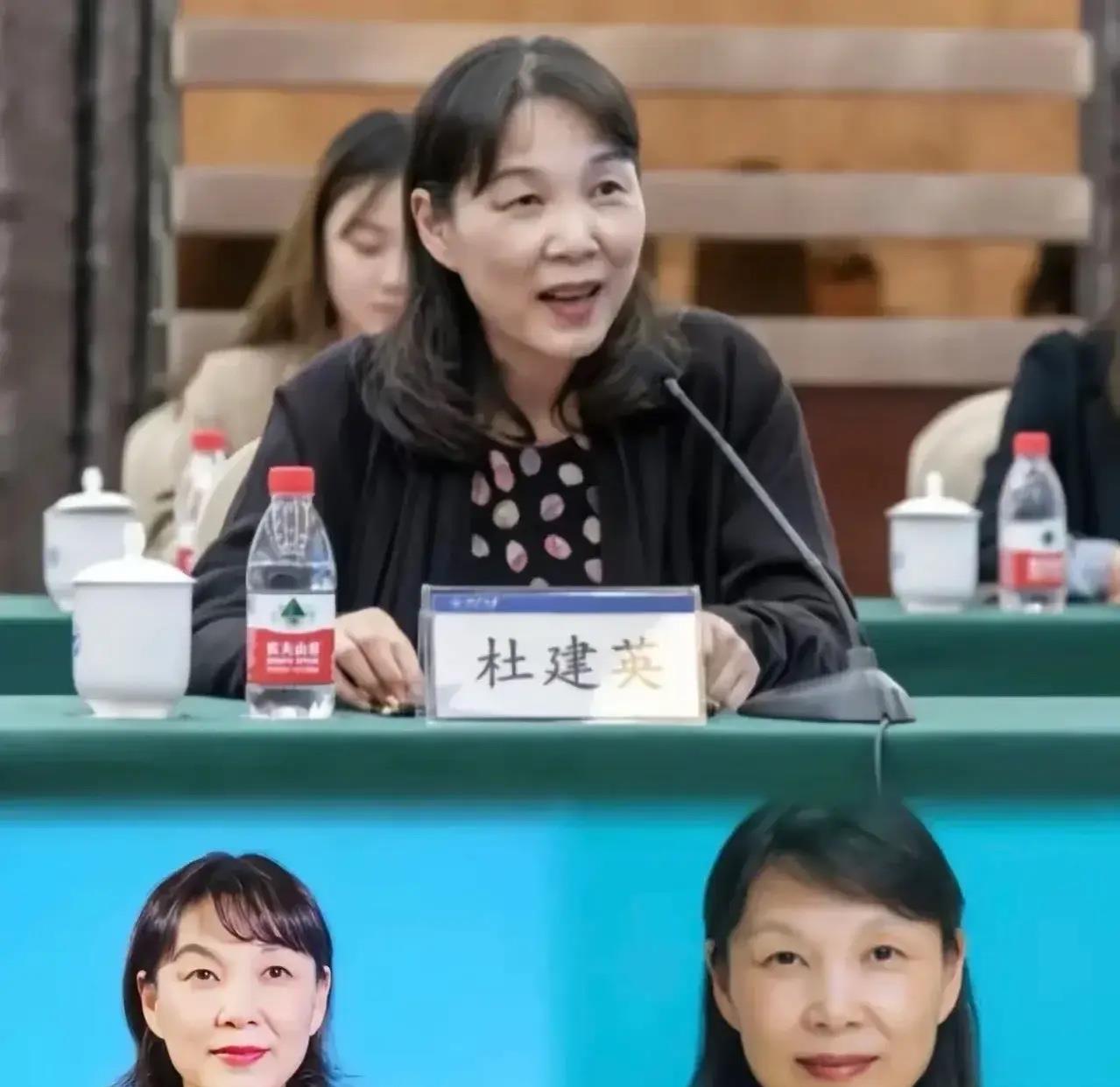 杜建英最大的错误，就是高估了自己在宗家中的地位。签协议那会儿，她拿了钱